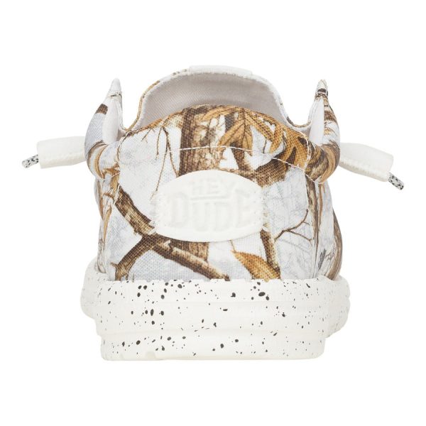 Wally Realtree Edge Colors - White/Camo